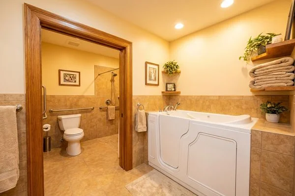 Walk-in Tubs & Bathroom Safety example 3